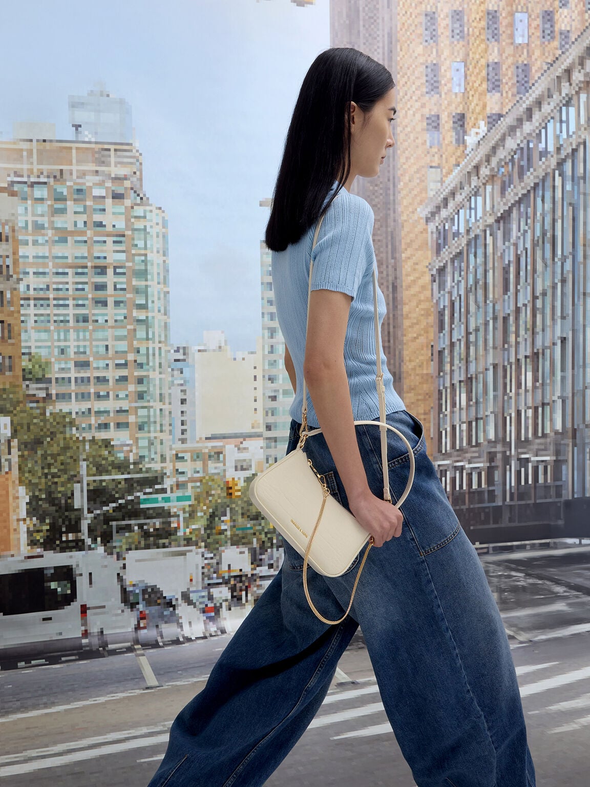 CHARLES & KEITH Trusted / Elspeth Croc-Effect Chain-Link Shoulder Bag - Cream Croco