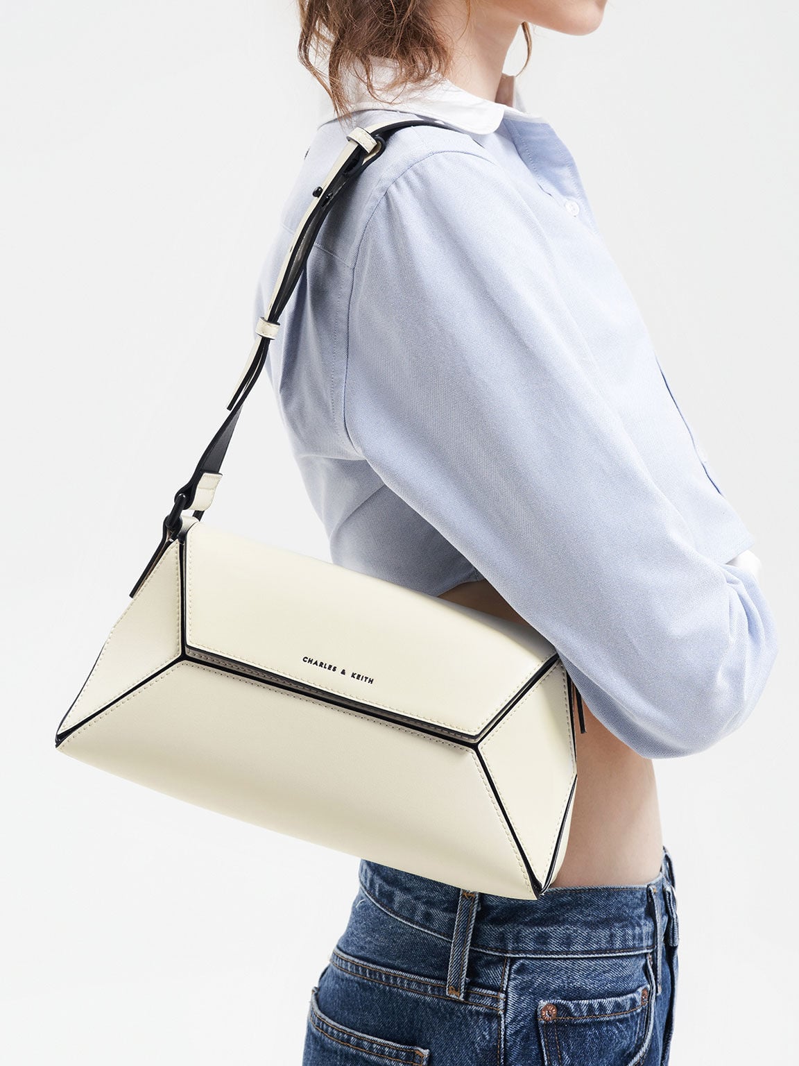 CHARLES & KEITH Top Pick / Nasrin Geometric Shoulder Bag - Multi