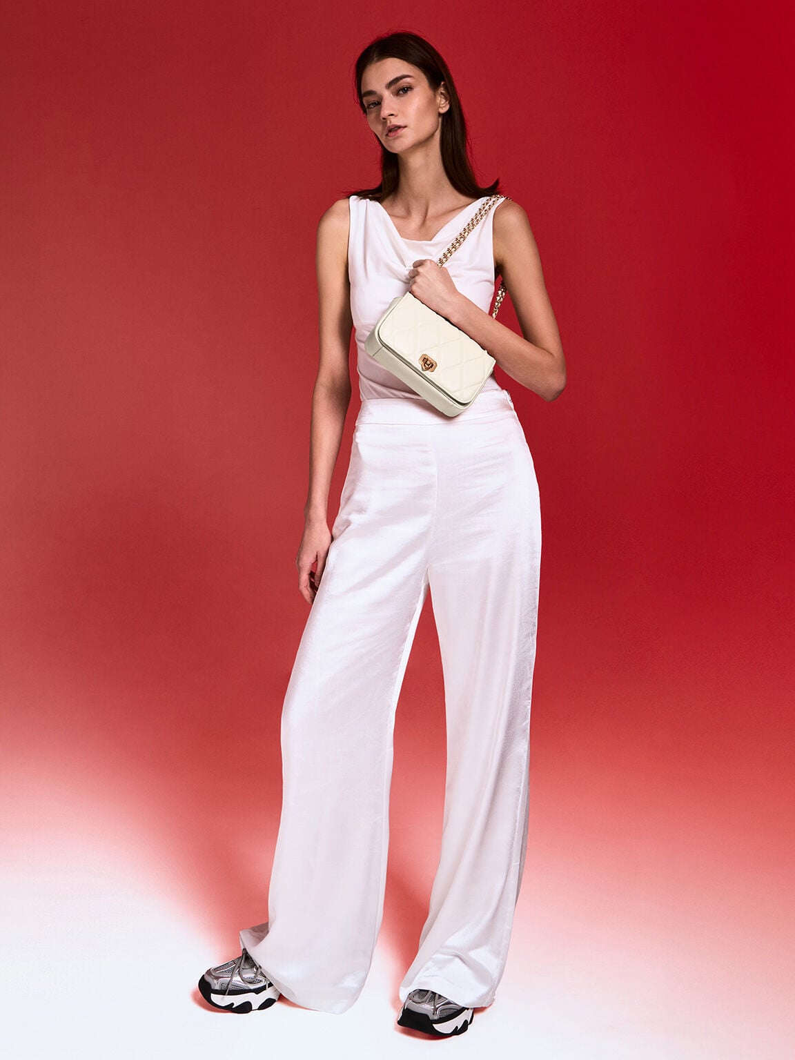 CHARLES & KEITH Best Price / Arwen Diamond-Quilt Shoulder Bag - Cream