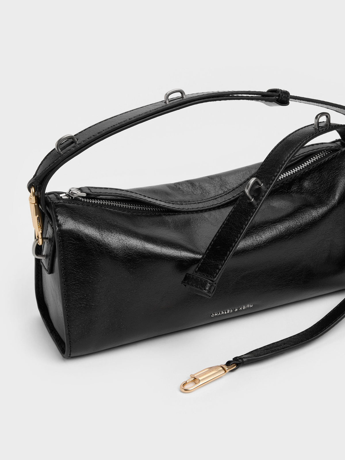 CHARLES & KEITH Classic / Delfina Elongated Shoulder Bag - Noir