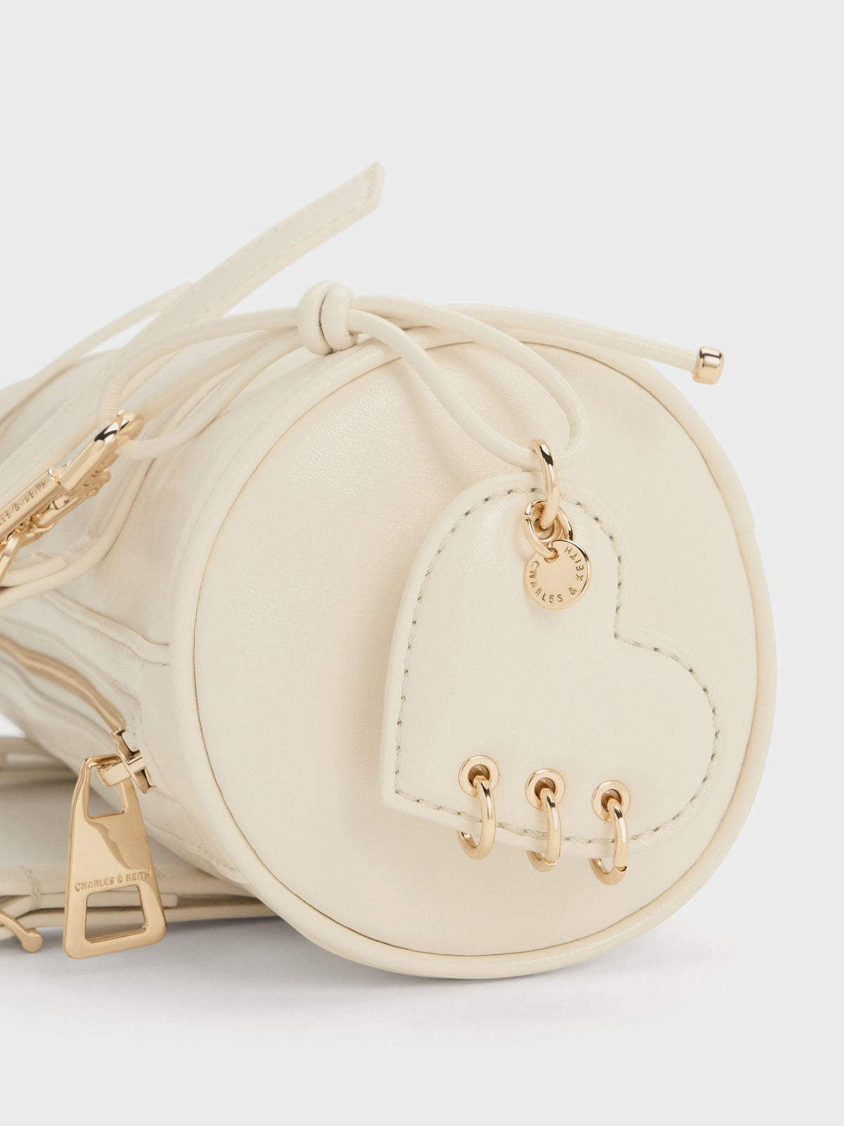 CHARLES & KEITH Smart Buy / Rey Elongated Shoulder Bag - Cream