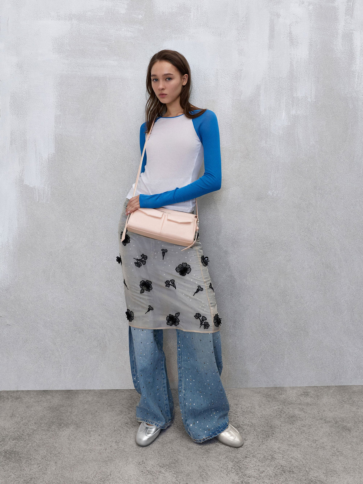 CHARLES & KEITH Trending / Rachel Front-Pocket Chain Shoulder Bag - Soft Pink