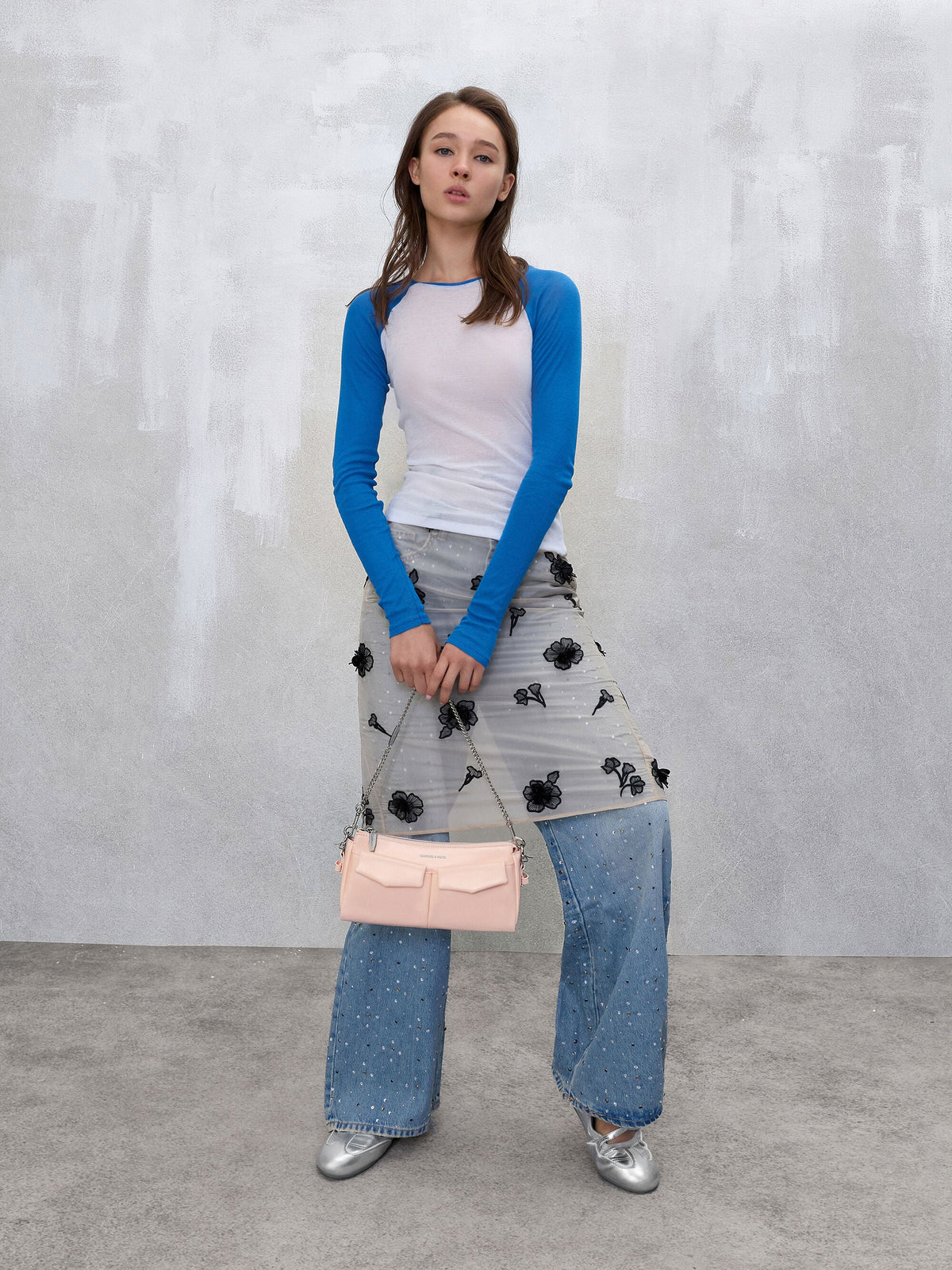 CHARLES & KEITH Trending / Rachel Front-Pocket Chain Shoulder Bag - Soft Pink