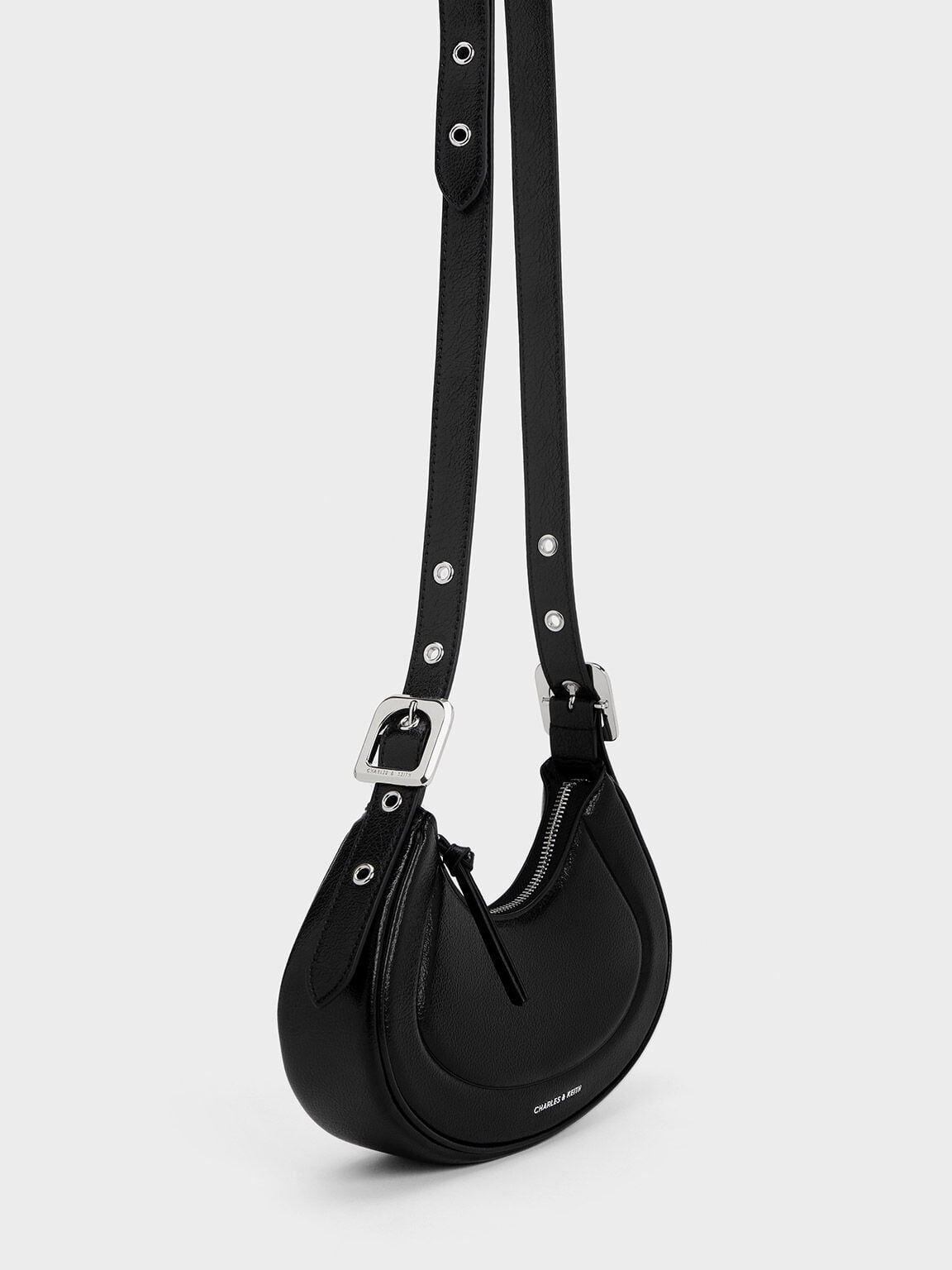 CHARLES & KEITH Classic / Petra Curved Shoulder Bag - Noir