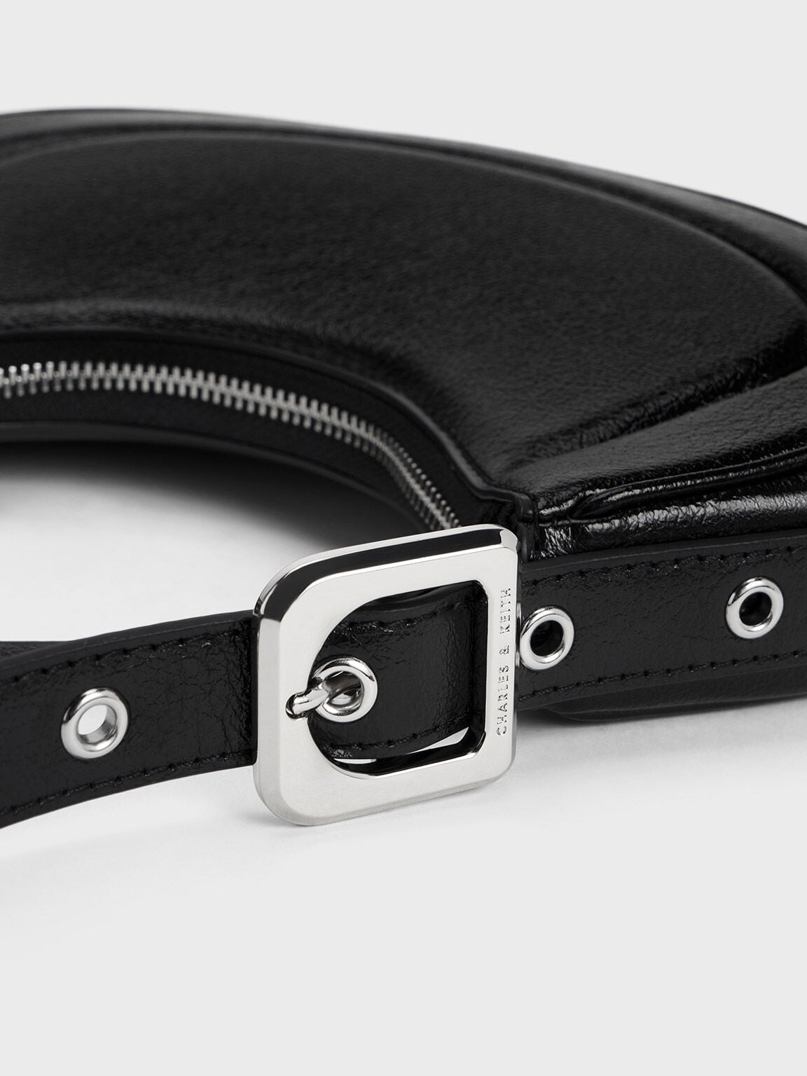 CHARLES & KEITH Classic / Petra Curved Shoulder Bag - Noir