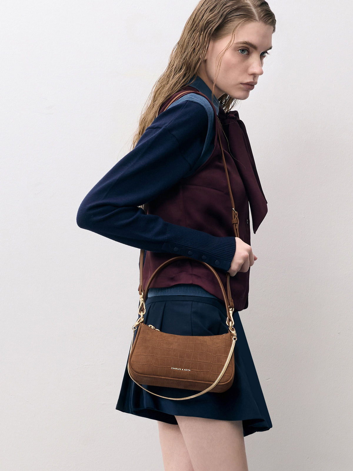 CHARLES & KEITH Recommended / Elspeth Chain Shoulder Bag - Chocolate