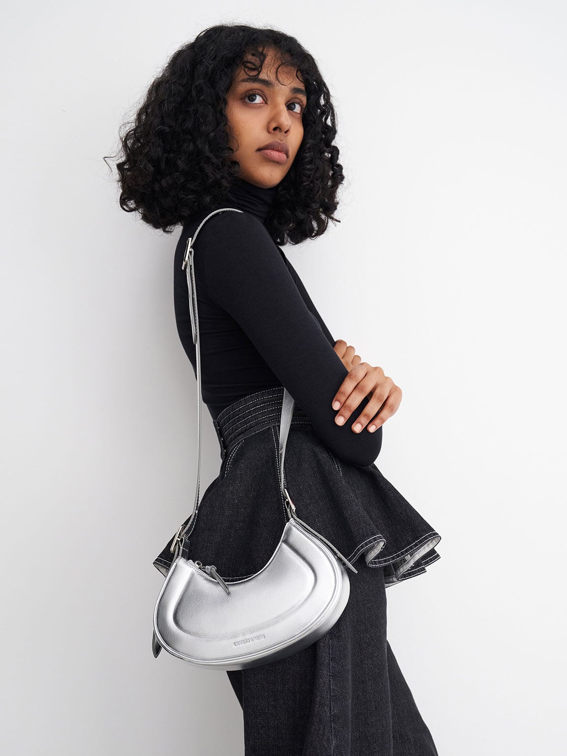 CHARLES & KEITH Customer Favorite / Petra Curved Shoulder Bag - Silver