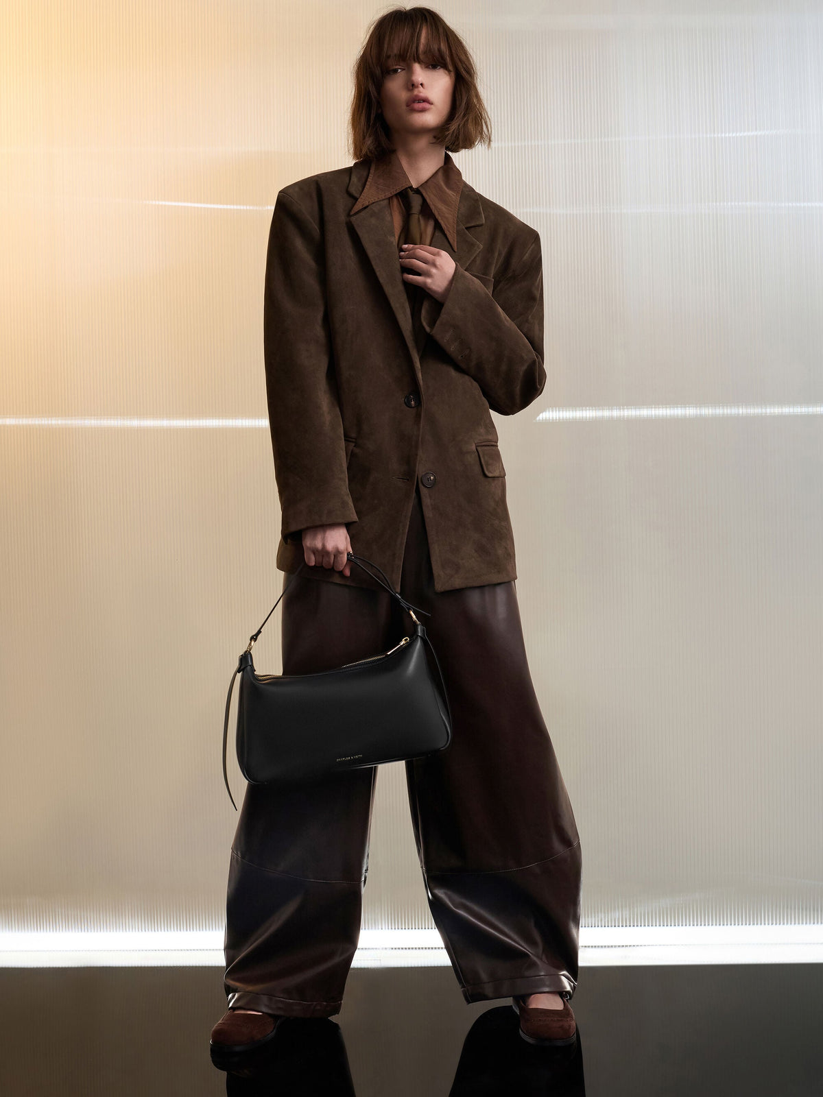 CHARLES & KEITH Customer Favorite / Calla Shoulder Bag - Black
