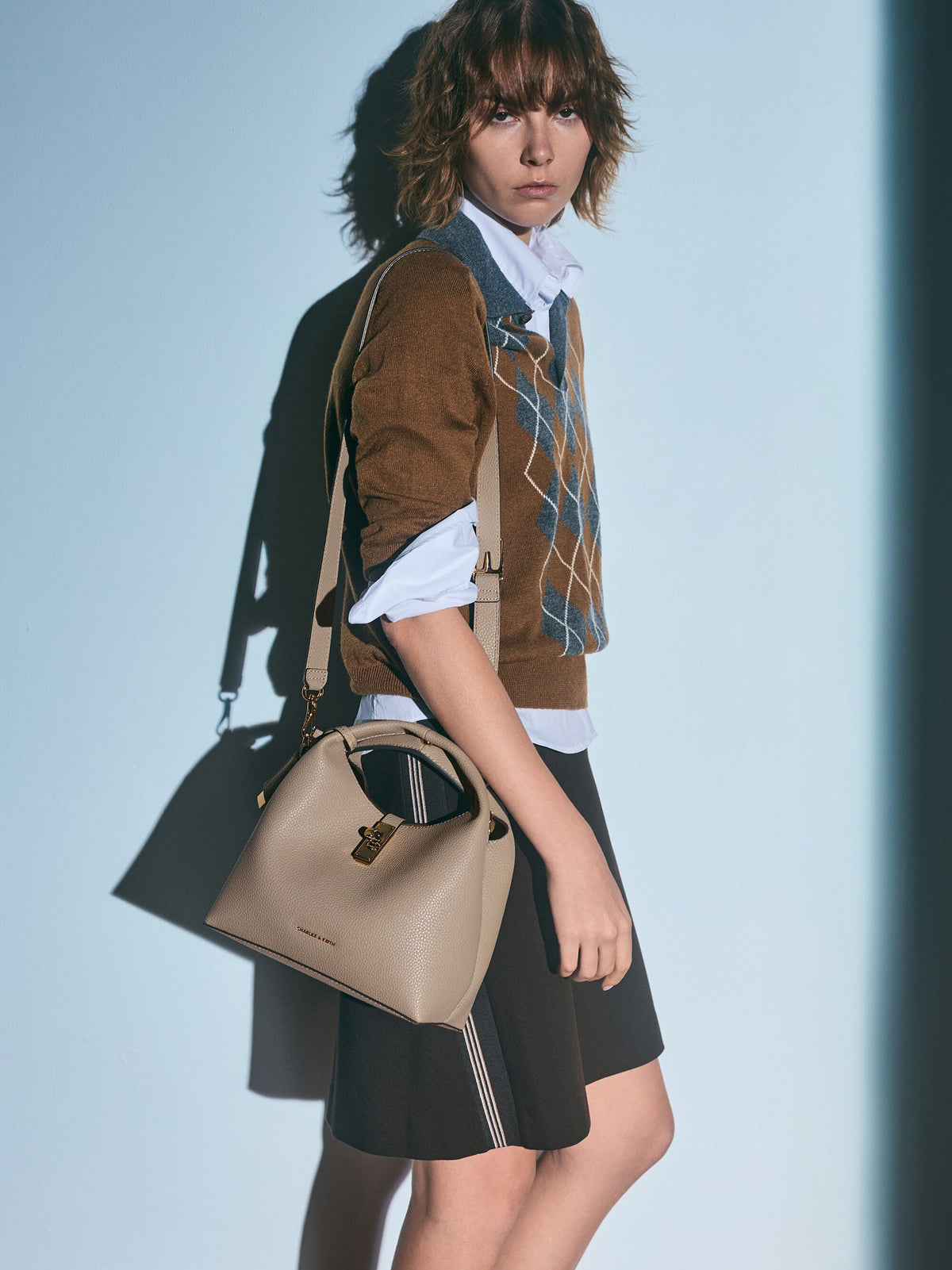 CHARLES & KEITH Premium / Chance Turn-Lock Bucket Bag - Taupe