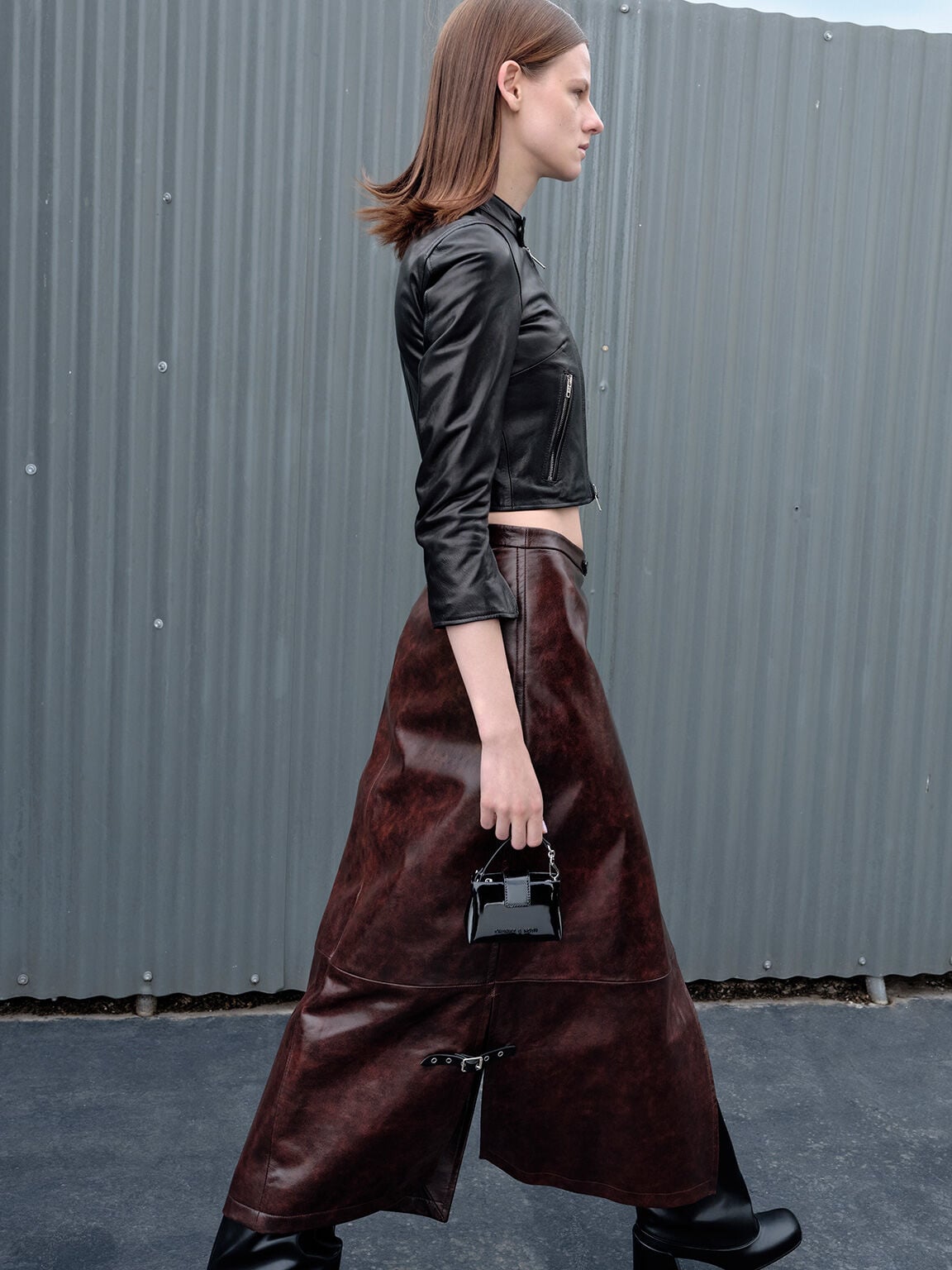 CHARLES & KEITH Sale / Bosie Patent Micro Bag - Noir