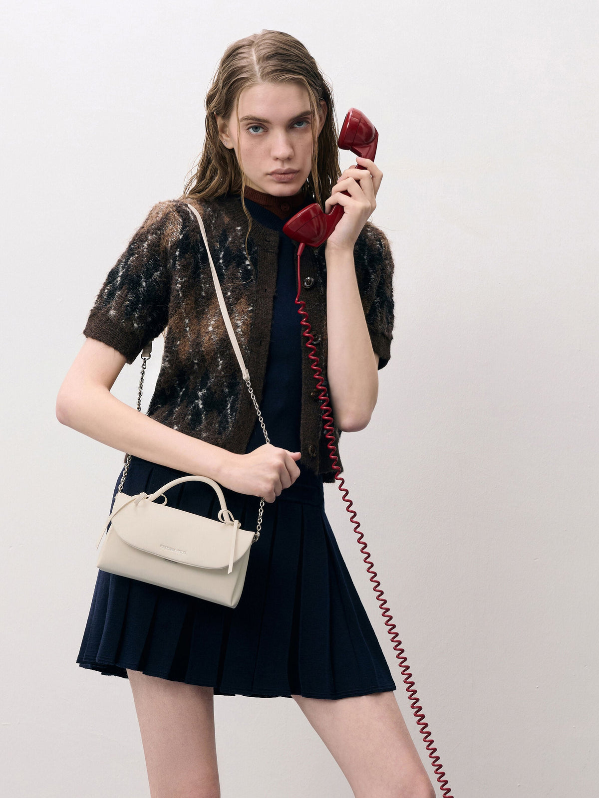CHARLES & KEITH Featured / Hazel Bow Wallet On Chain - Cream