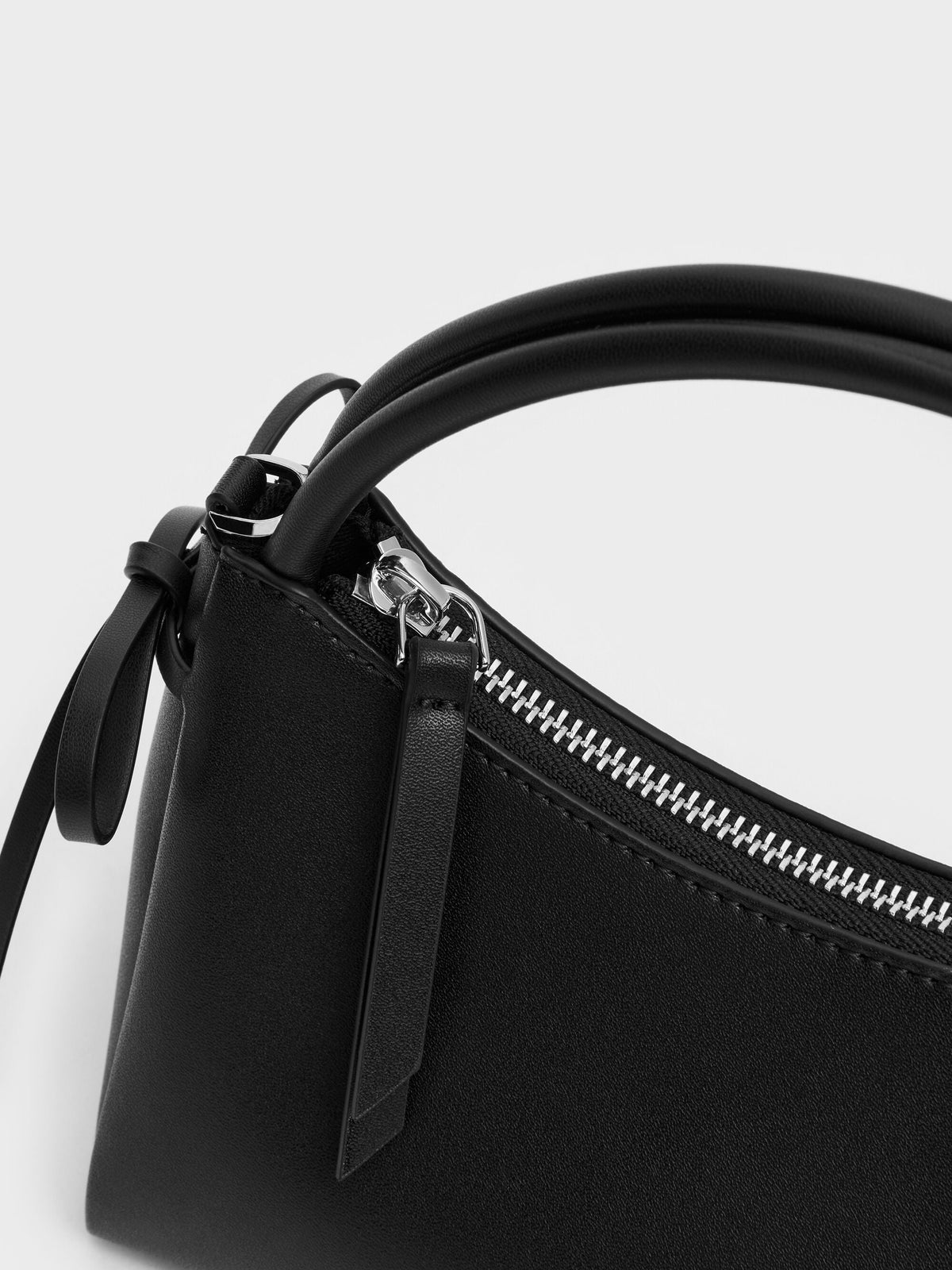 CHARLES & KEITH Quality / Hazel Bow Top Handle Bag - Noir