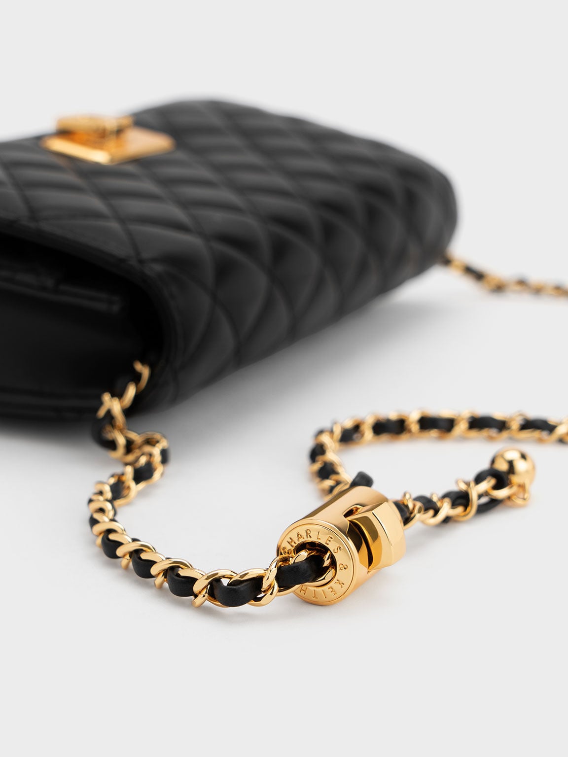 CHARLES & KEITH Special Offer / Cressida Quilted Push-Lock Clutch - Black