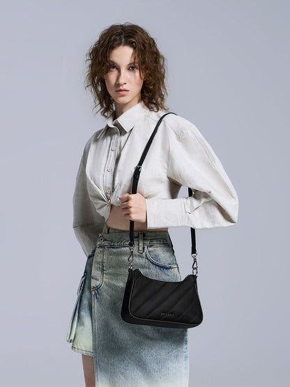 CHARLES & KEITH Great Value / Philomena Nylon Puffy Chain-Strap Crossbody Bag - Noir