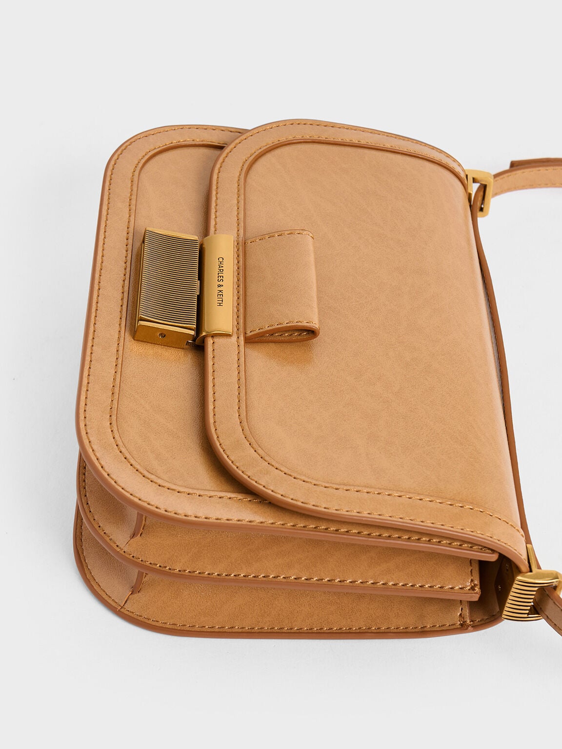 CHARLES & KEITH Sale / Charlot Bag - Toffee