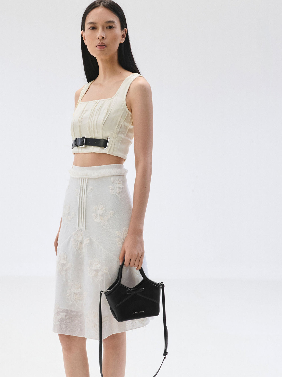 CHARLES & KEITH Sale / Hazel Bow Tubular Top Handle Bag - Noir
