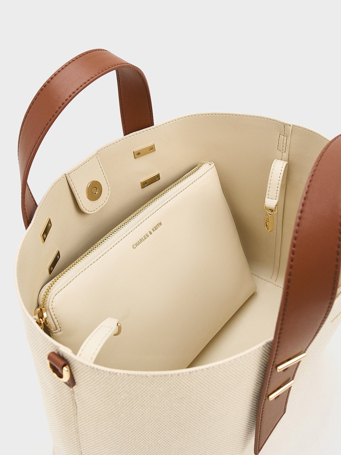 CHARLES & KEITH Top Pick / Shania Canvas Tote Bag - Chocolate