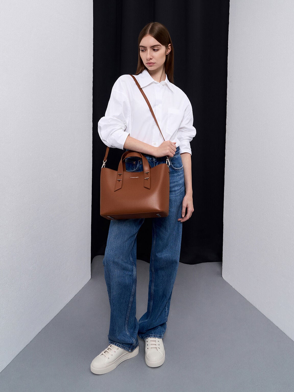 CHARLES & KEITH Popular / Shania Tote Bag - Chocolate