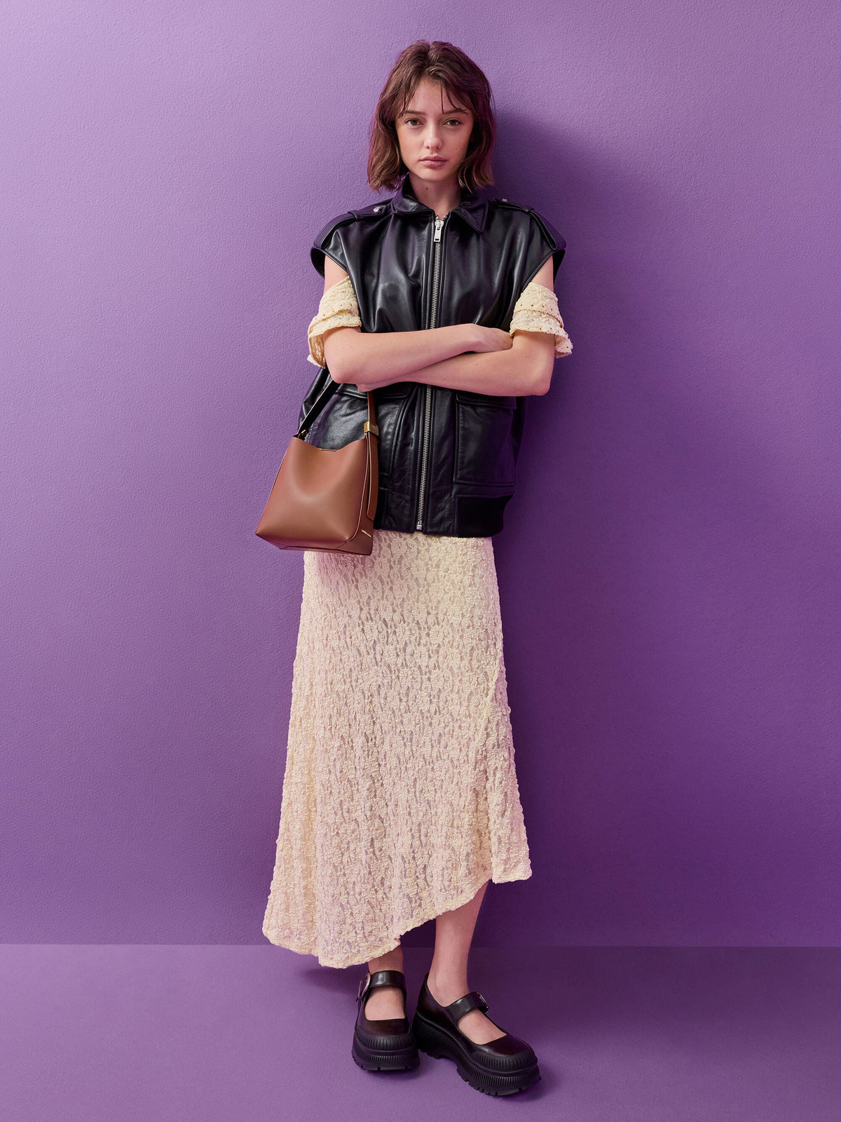 CHARLES & KEITH Classic / Edna Bucket Bag - Chocolate