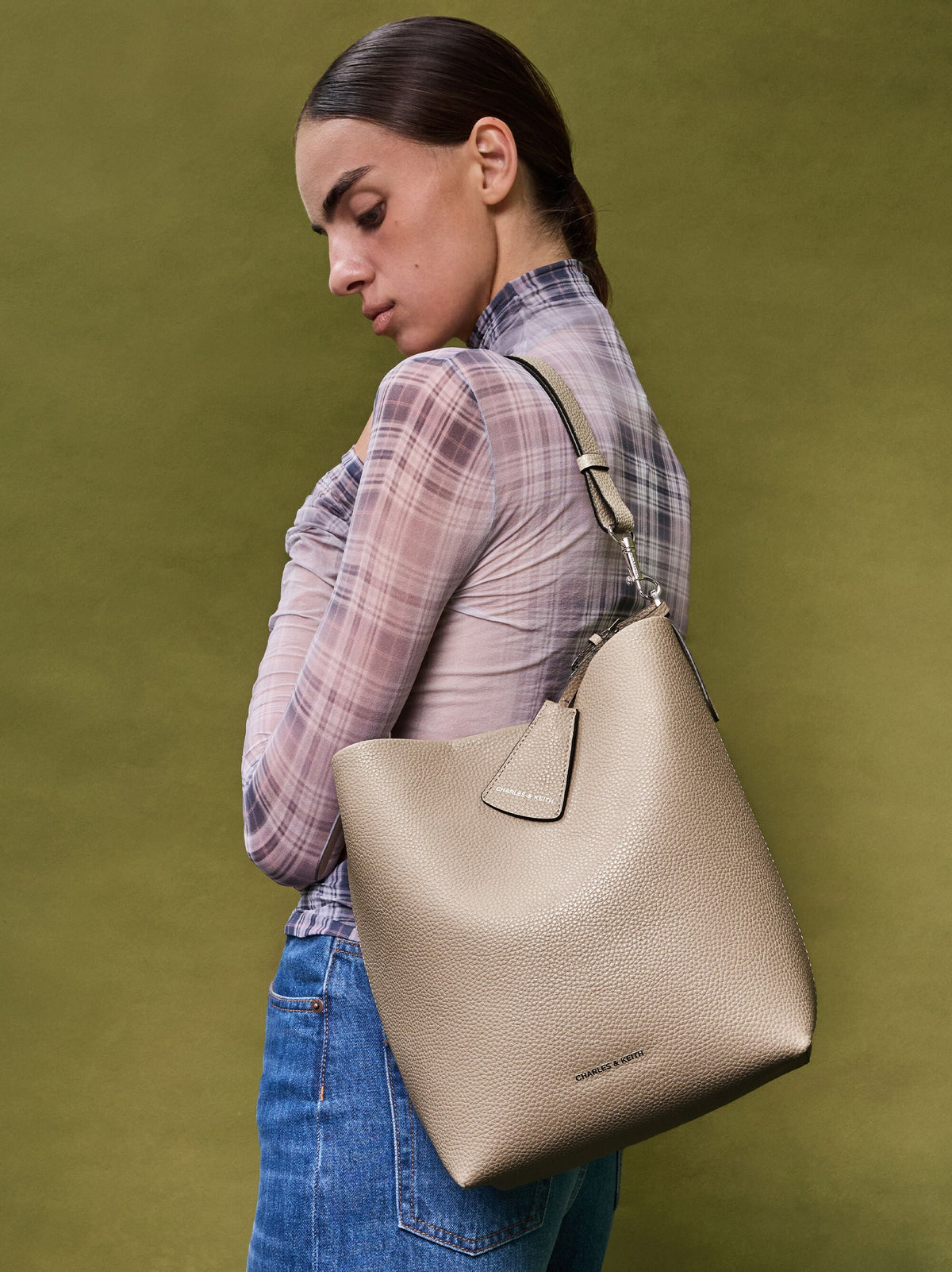 CHARLES & KEITH Best Price / Beryl Bucket Bag - Taupe