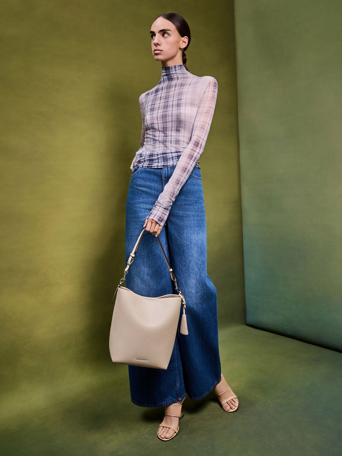 CHARLES & KEITH Best Price / Beryl Bucket Bag - Taupe