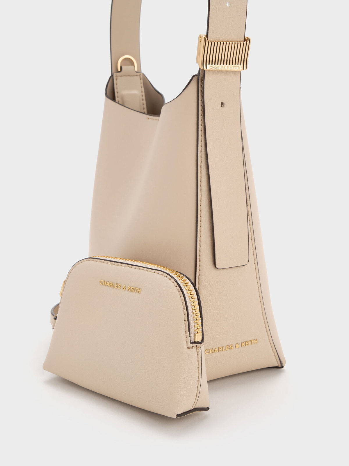 CHARLES & KEITH Latest / Edna Bucket Bag - Oat