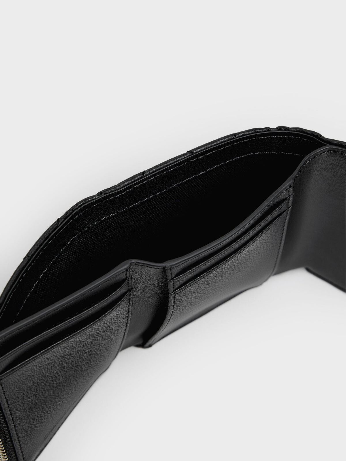 CHARLES & KEITH Recommended / Arrietty Quilted Curved-Flap Wallet - Black