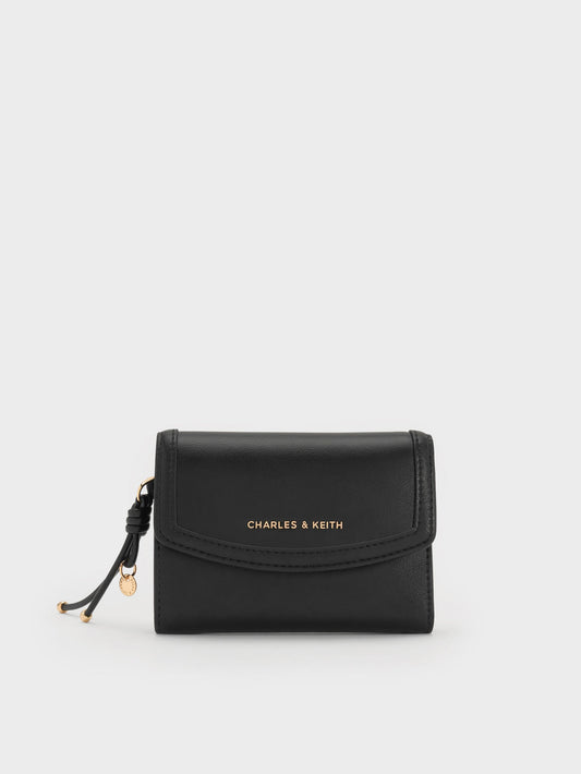 CHARLES & KEITH New / Haylen Front-Flap Small Wallet - Black