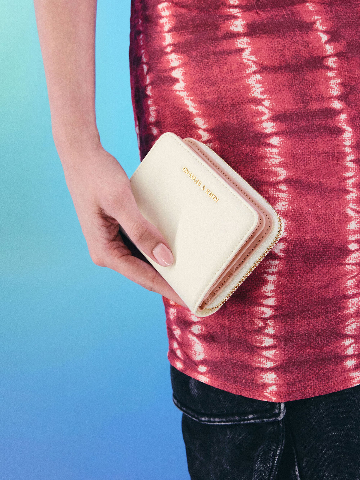 CHARLES & KEITH Popular / Finley Zip-Around Small Wallet - Cream