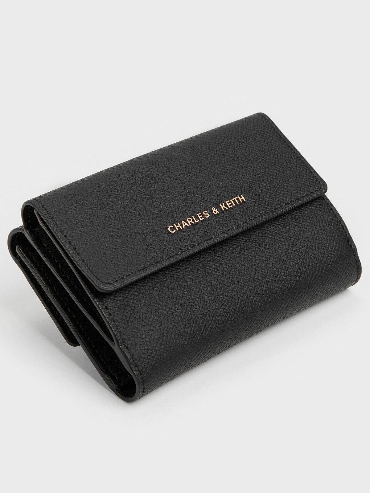 CHARLES & KEITH Trending / Tricha Turn-Lock Wallet - Black