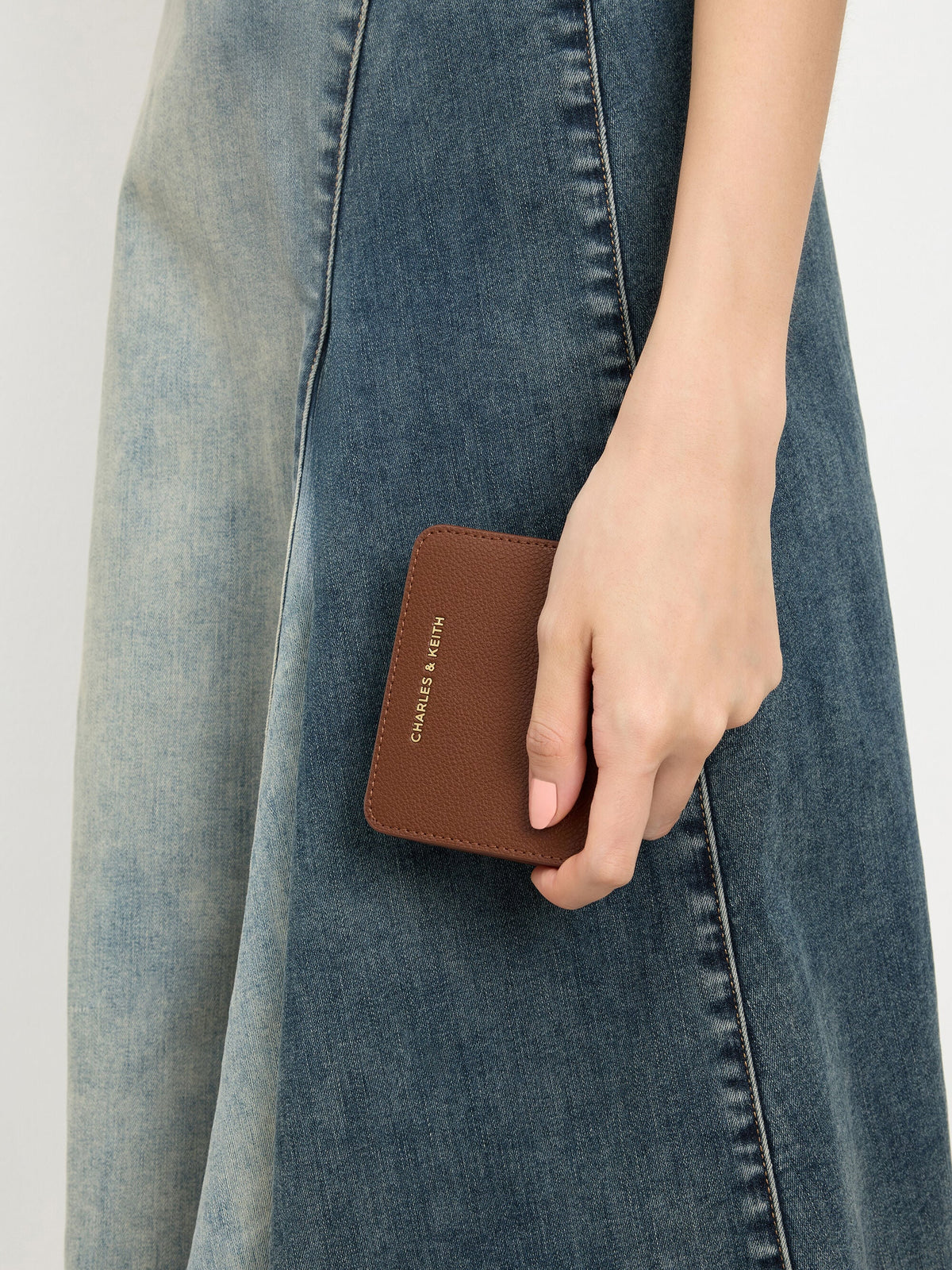 CHARLES & KEITH Popular / Keely Top Zip Small Wallet - Dark Brown