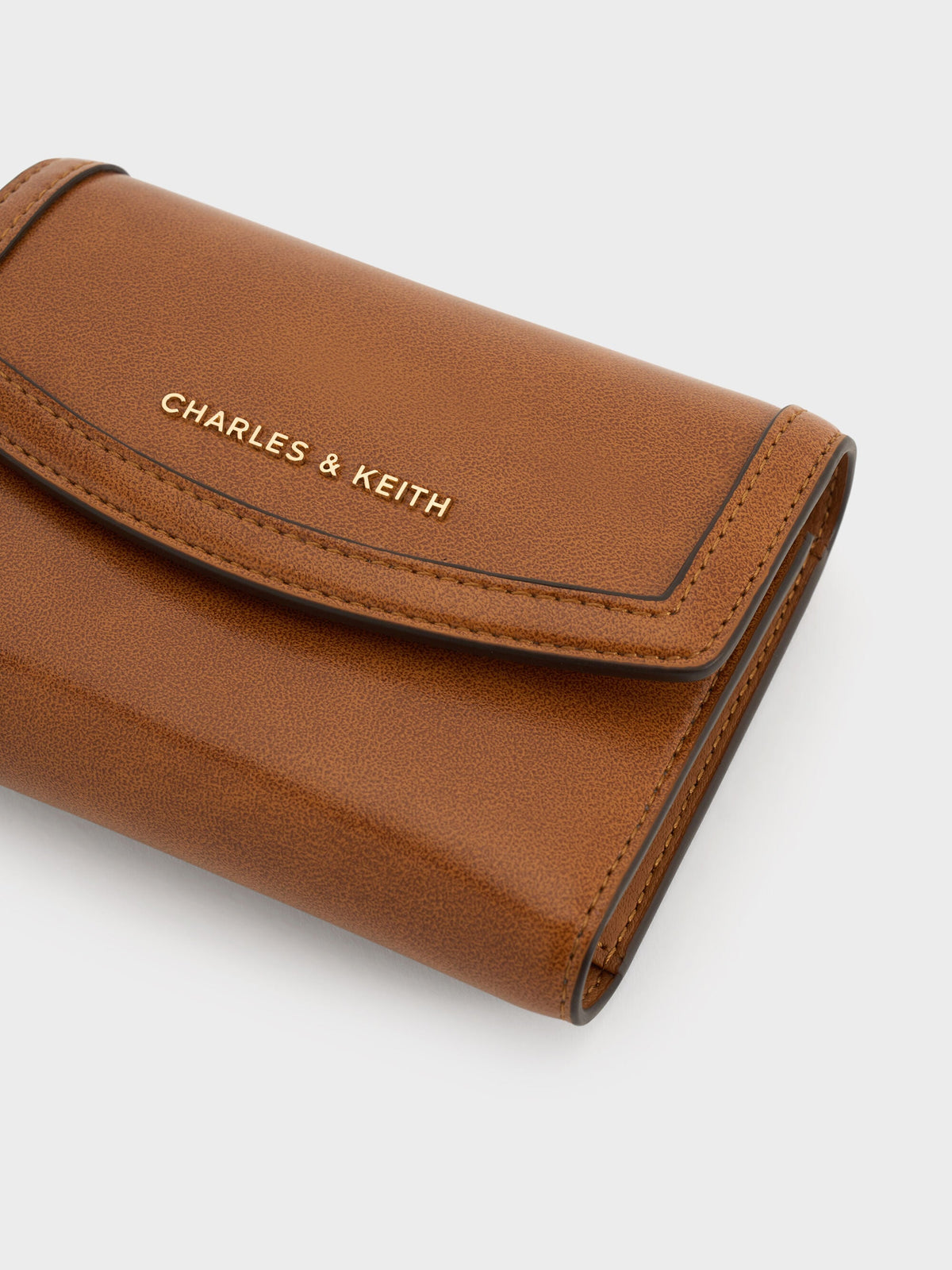 CHARLES & KEITH Everyday / Haylen Front-Flap Small Wallet - Distressed Tan