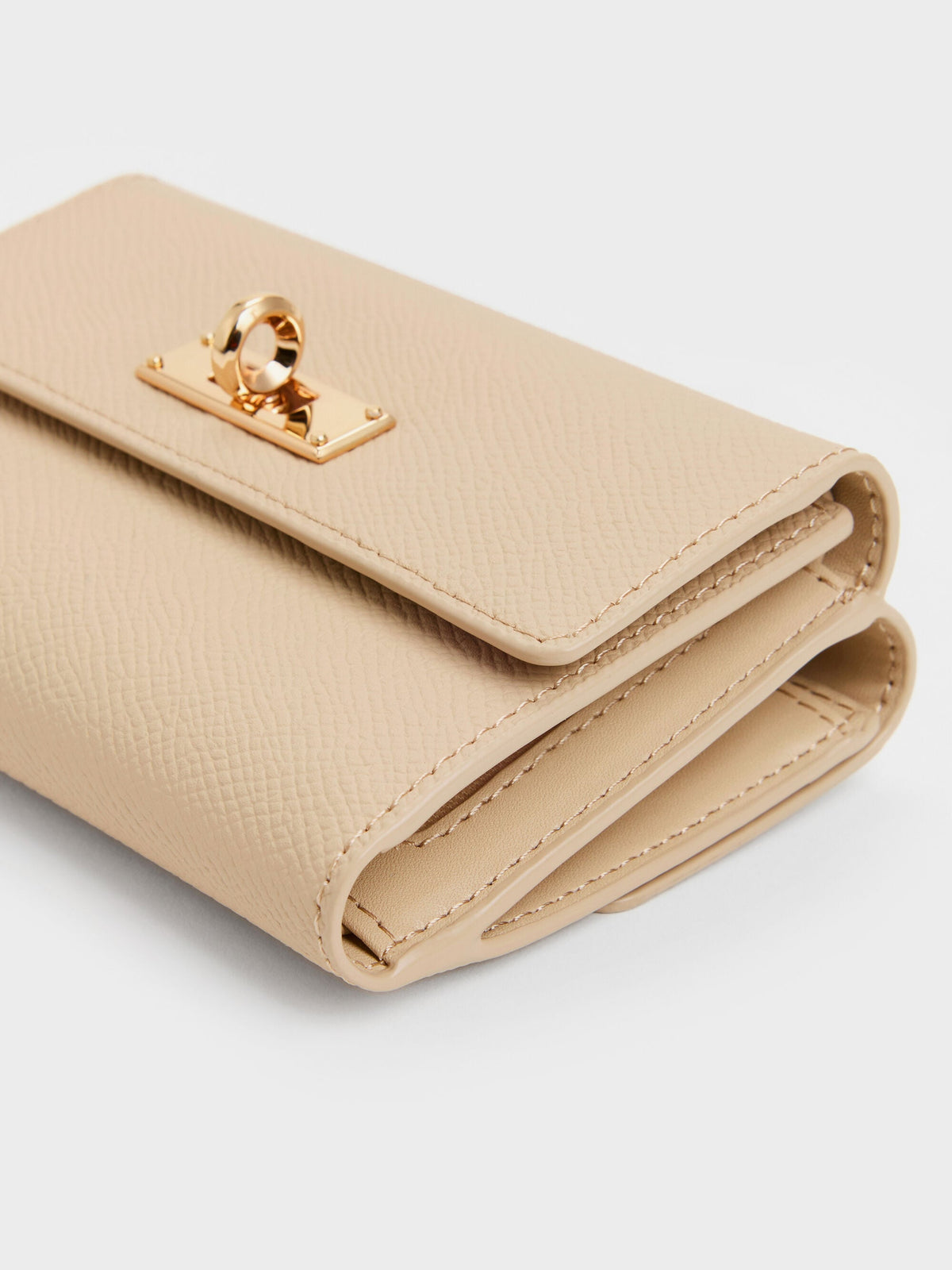 CHARLES & KEITH Exclusive / Tricha Turn-Lock Wallet - Sand Beige