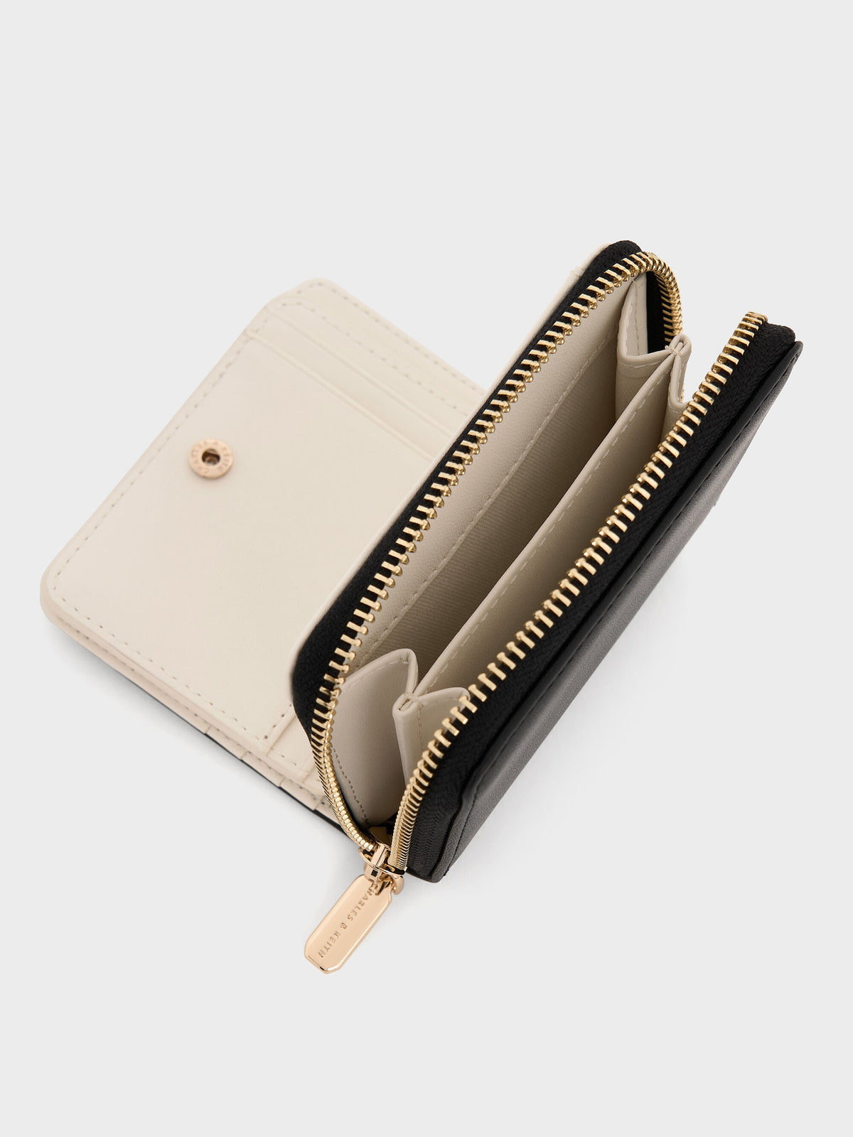 CHARLES & KEITH Trending / Finley Zip-Around Small Wallet - Black