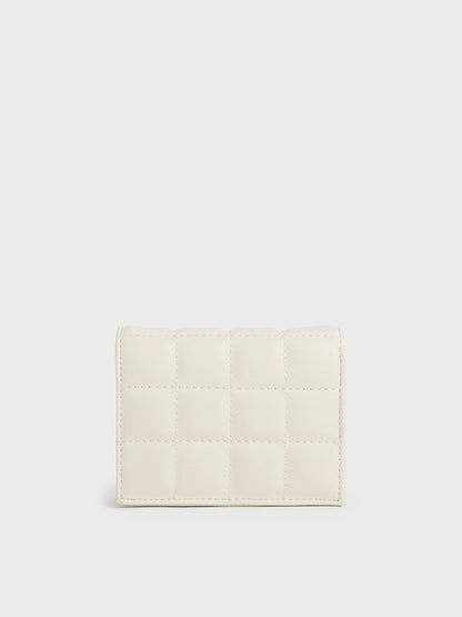 CHARLES & KEITH Value / Cassia Quilted Wallet On Chain - Cream