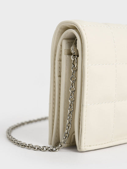 CHARLES & KEITH Value / Cassia Quilted Wallet On Chain - Cream
