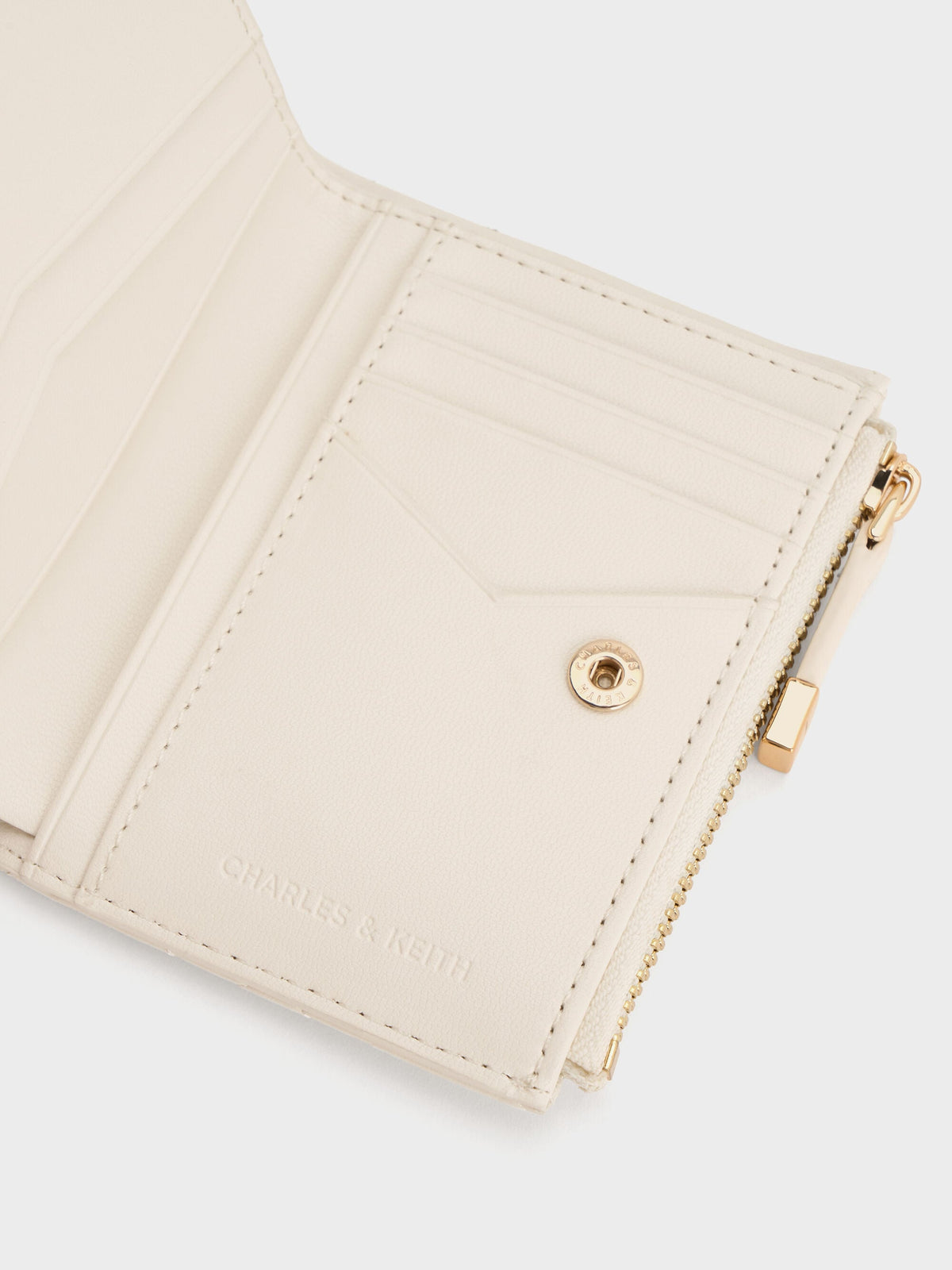 CHARLES & KEITH Best Price / Duo Quilted Small Wallet - Cream
