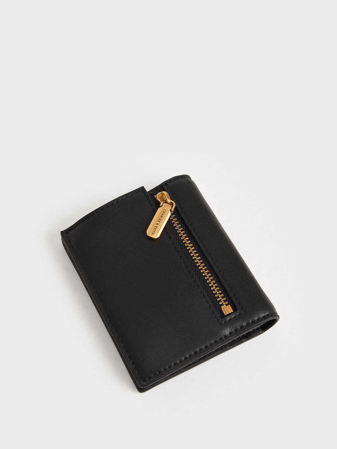 CHARLES & KEITH Customer Favorite / Daisy Bi-Fold Small Wallet - Black