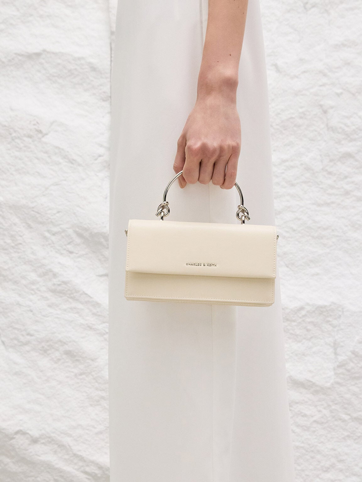 CHARLES & KEITH Great Value / Kristine Sculptural-Handle Long Wallet - Cream