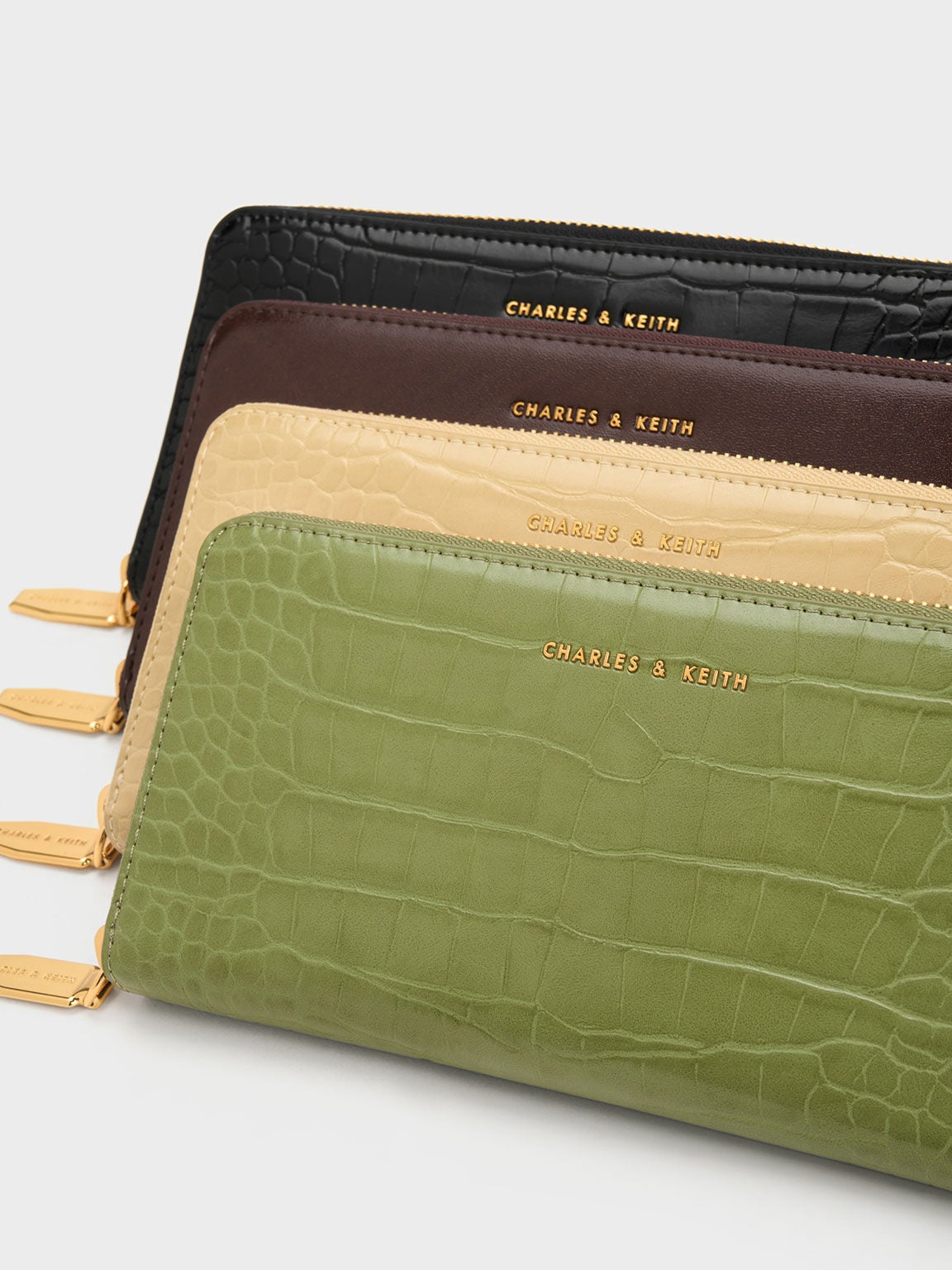 CHARLES & KEITH Trusted / Dulcie Zip-Around Long Wallet - Brown