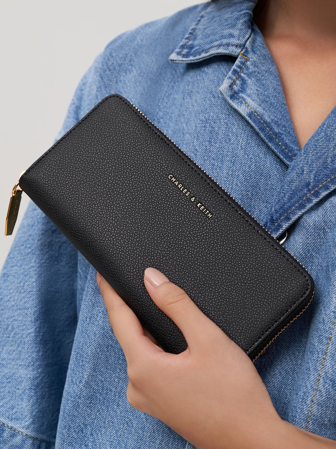 CHARLES & KEITH Premium / Dulcie Zip-Around Long Wallet - Black