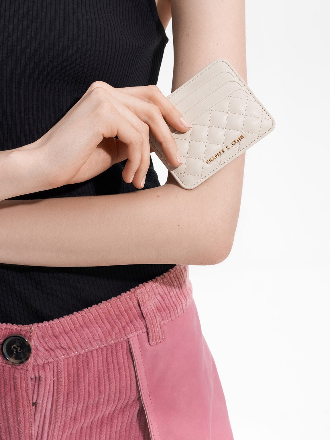 CHARLES & KEITH Sale / Cleo Quilted Card Holder - Ivory