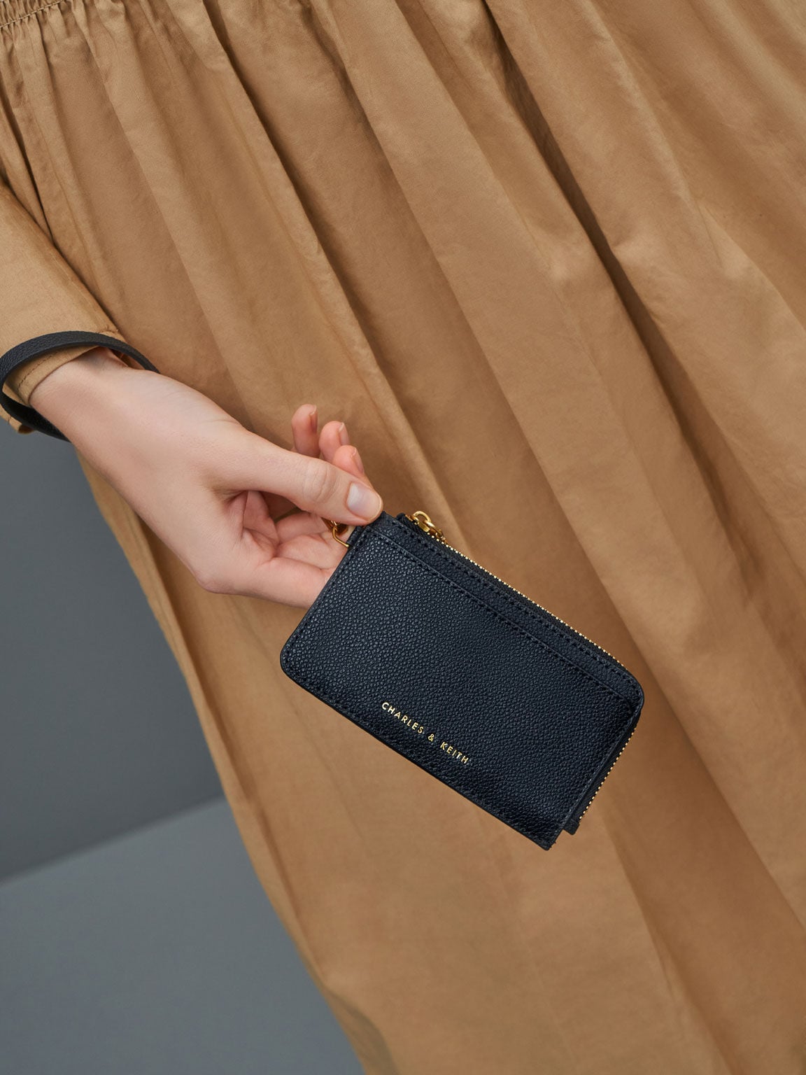 CHARLES & KEITH Essential / Dixie Wristlet Card Holder - Black
