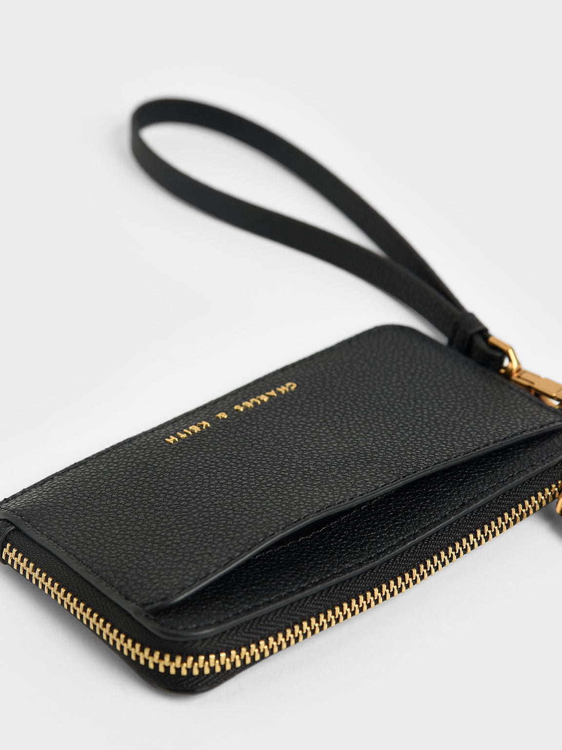 CHARLES & KEITH Essential / Dixie Wristlet Card Holder - Black