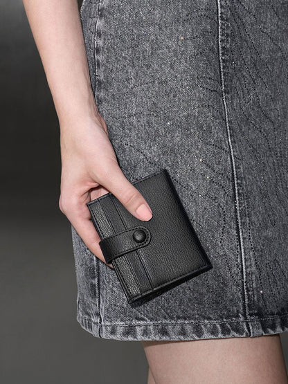 CHARLES & KEITH Signature / Bliss Snap Button Card Holder - Noir