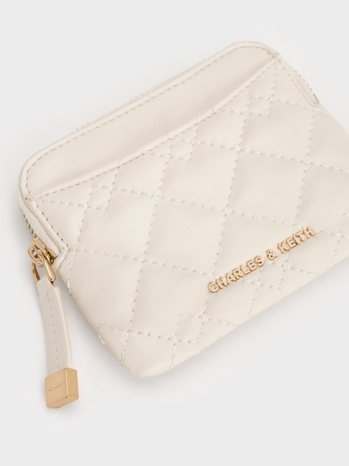 CHARLES & KEITH Customer Favorite / Duo Quilted Card Holder - Cream