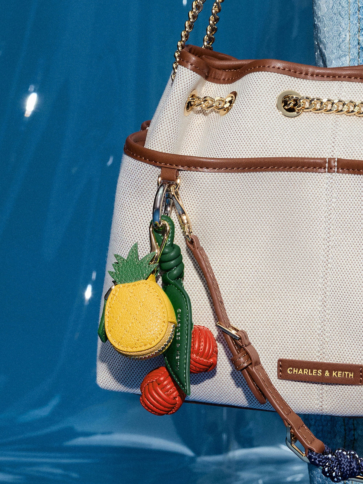 CHARLES & KEITH Trending / Pineapple Charm - Yellow