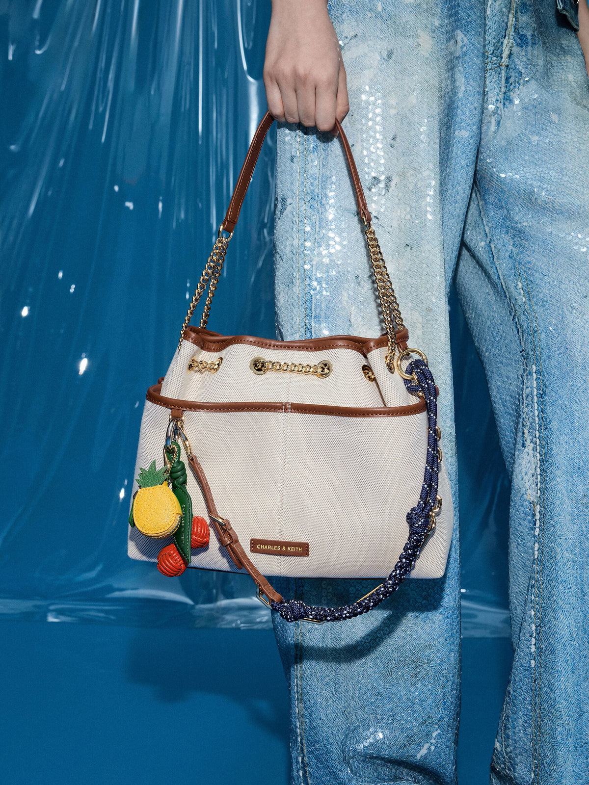 CHARLES & KEITH Trending / Pineapple Charm - Yellow