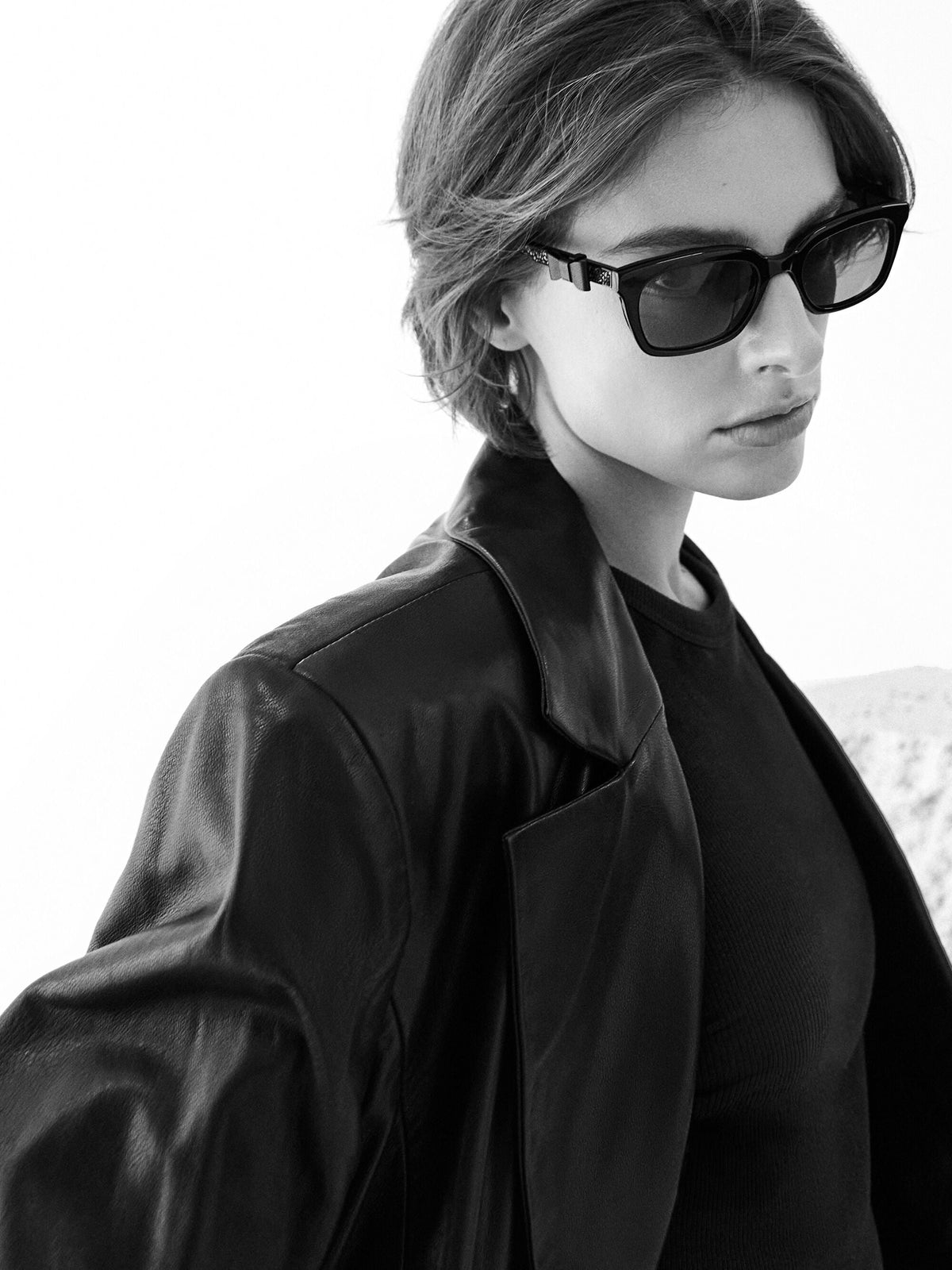 CHARLES & KEITH Everyday / Tanya Bow Rectangular Sunglasses - Jet Black
