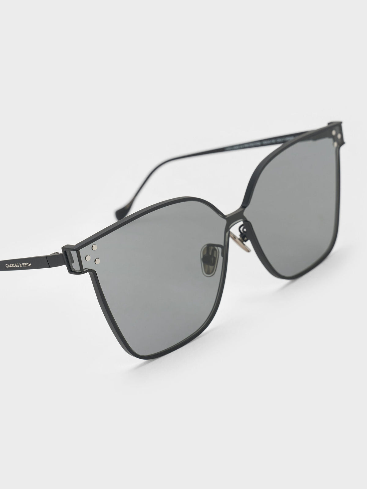CHARLES & KEITH Sale / Ginny Butterfly Sunglasses - Noir